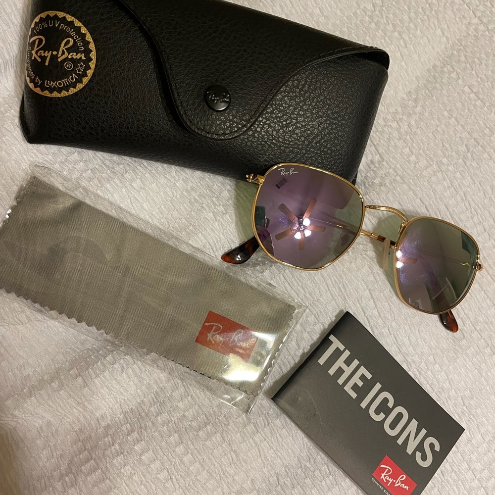 Ray-Ban Hexagonal Flat Lenses in Lilac Purple